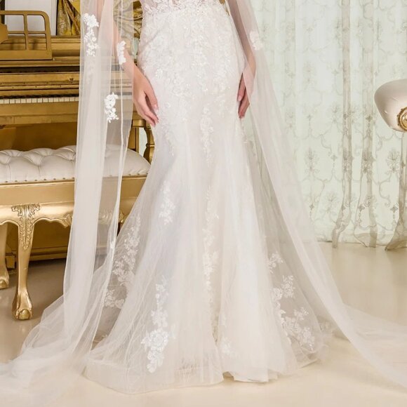 New Floral Wedding Gown w/ Shoulder Capes & Charming Mermaid Silhouette GL3829 - Picture 9 of 15